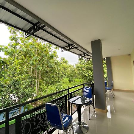 Wisma Hn Selang Buitenkant foto