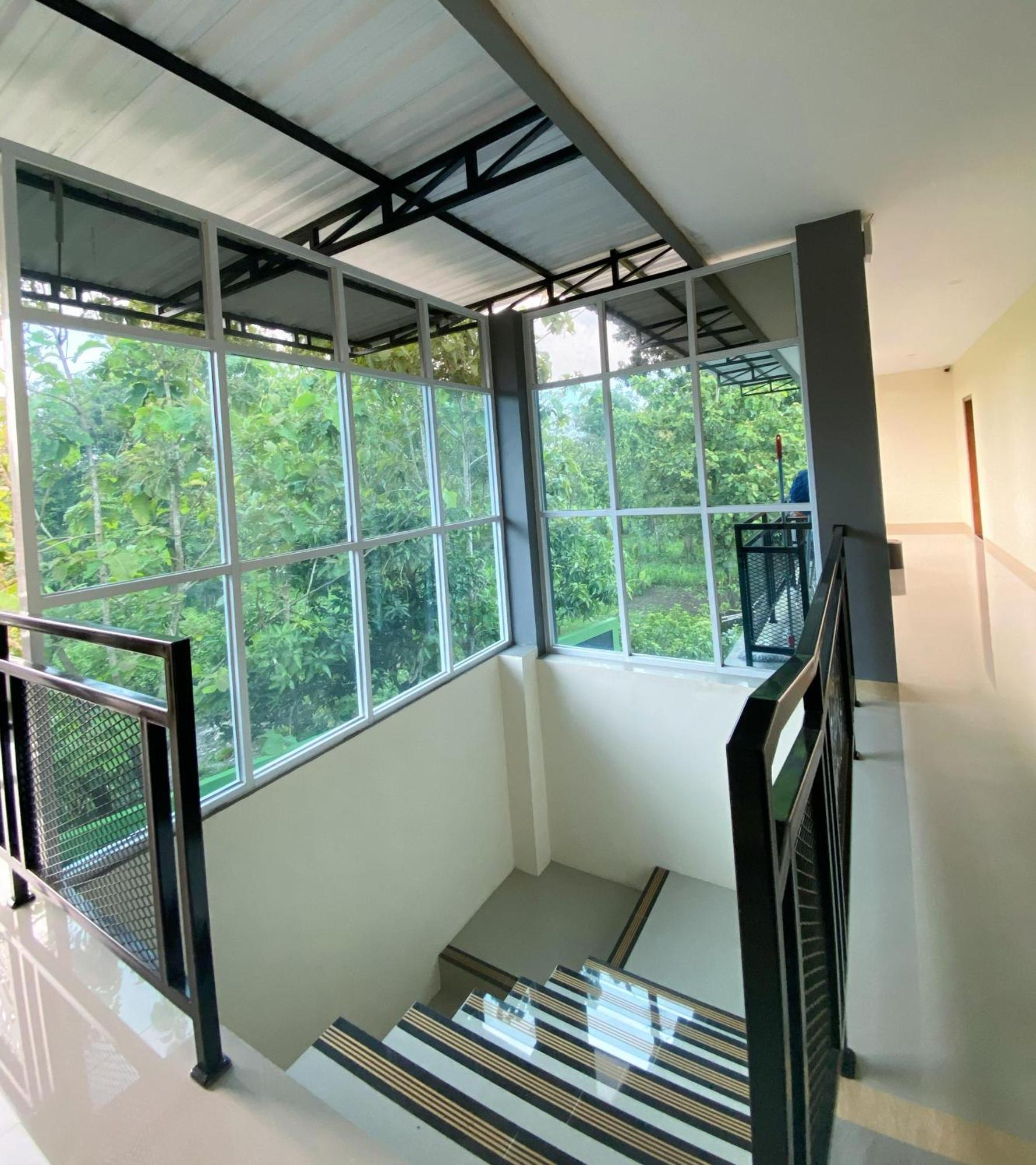 Wisma Hn Selang Buitenkant foto